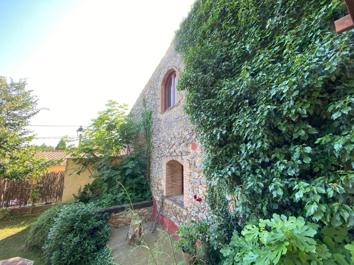 فيلا Santa Caterina - Dog Friendly With Garden Sobrestany المظهر الخارجي الصورة